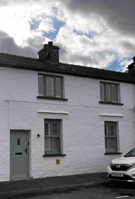 Cosy Lake District Cottage Staveley  Eksteriør billede