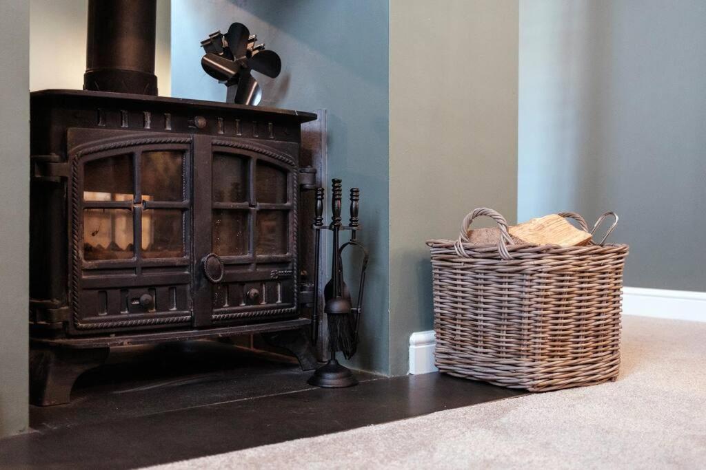 Cosy Lake District Cottage Staveley  Eksteriør billede